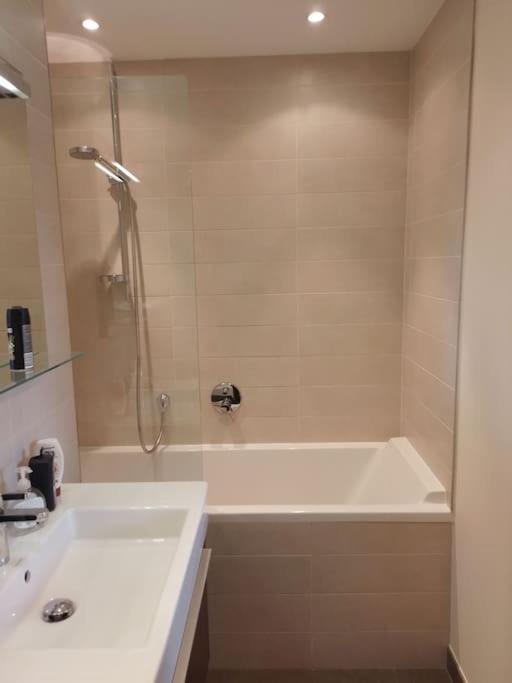 Beautiful 2Br/2Bar Apartement In European District Brussel Eksteriør bilde